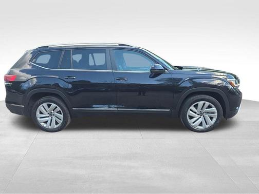 Deep Black Pearl 2021 Volkswagen Atlas 3.6L SEL