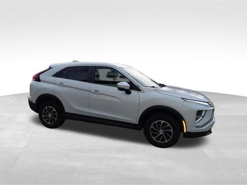 2022 Mitsubishi Eclipse Cross ES