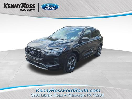 Agate Black Metallic 2024 Ford Escape ST-Line