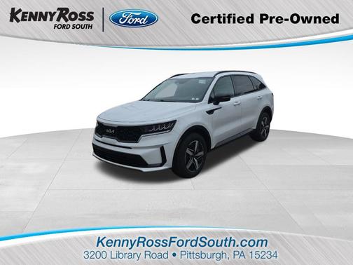 Glacial White Pearl 2022 Kia Sorento S