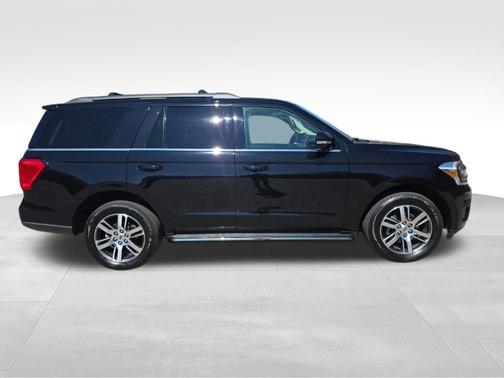Agate Black Metallic 2023 Ford Expedition XLT