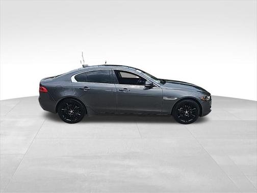 2019 Jaguar XE 25t Premium