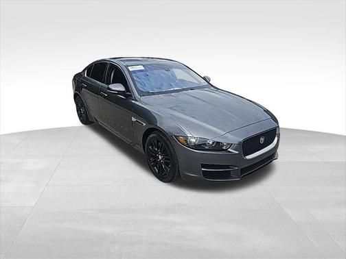 2019 Jaguar XE 25t Premium