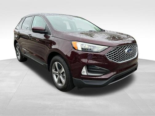 Burgundy Velvet Metallic Tinted Clearcoat 2024 Ford Edge SEL