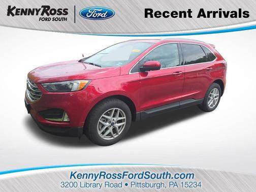 Red Metallic 2022 Ford Edge SEL