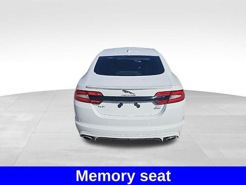 2015 Jaguar XF 3.0 Sport