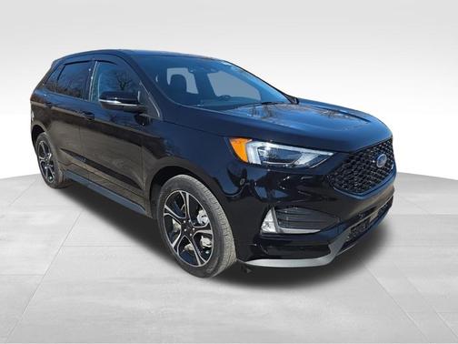 2023 Ford Edge ST