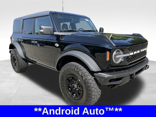 Shadow Black 2022 Ford Bronco Wildtrak