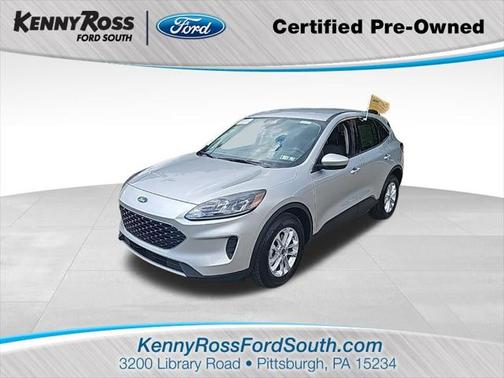 2020 Ford Escape SE