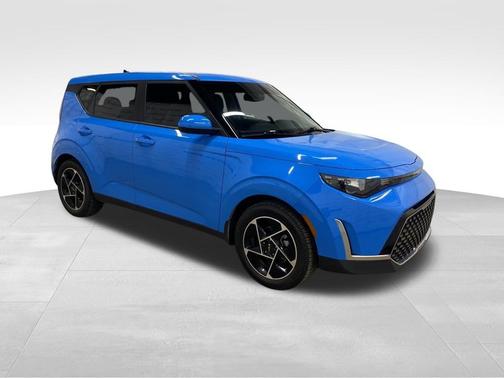 Surf Blue 2025 Kia Soul EX
