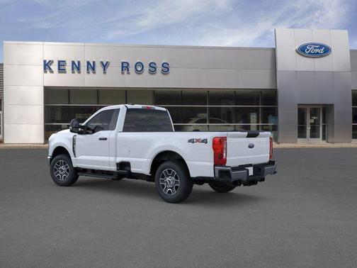 2025 Ford F-350 XLT