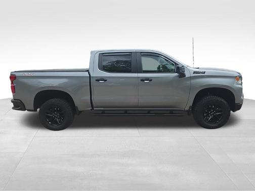 Sterling Gray Metallic 2025 Chevrolet Silverado 1500 LT Trail Boss