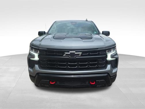 Sterling Gray Metallic 2025 Chevrolet Silverado 1500 LT Trail Boss
