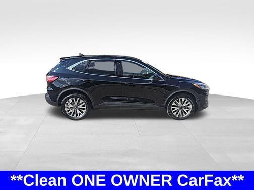 2021 Ford Escape Titanium