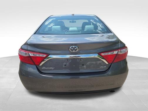Gray 2017 Toyota Camry XLE