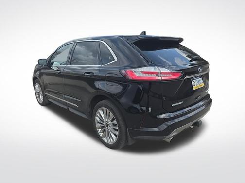 Agate Black 2020 Ford Edge Titanium