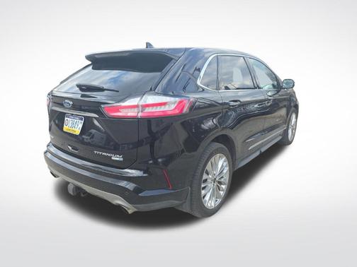 Agate Black 2020 Ford Edge Titanium