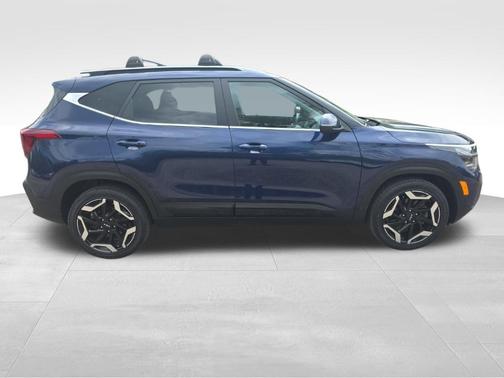 Dark Ocean Blue 2024 Kia Seltos SX Turbo