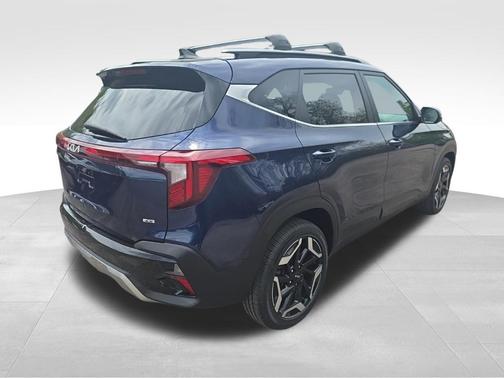 Dark Ocean Blue 2024 Kia Seltos SX Turbo