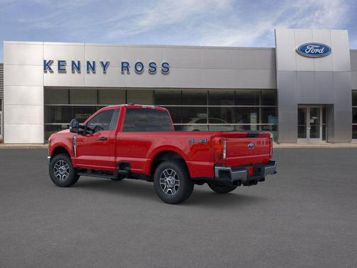 2025 Ford F-350 XLT