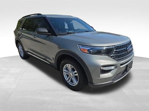 Silver Spruce Metallic 2020 Ford Explorer XLT