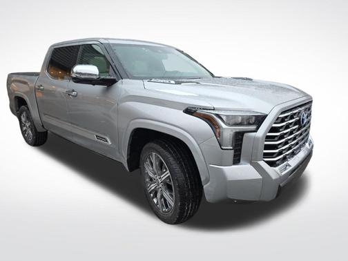 2023 Toyota Tundra Hybrid Capstone