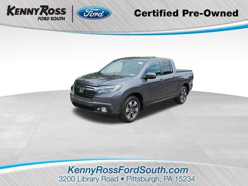 Modern Steel Metallic 2019 Honda Ridgeline RTL