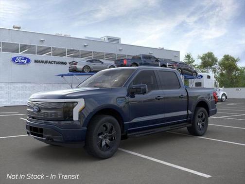 2025 Ford F-150 Lightning LARIAT