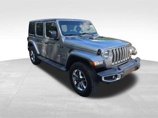 Billet Silver Metallic Clearcoat 2018 Jeep Wrangler Unlimited Sahara
