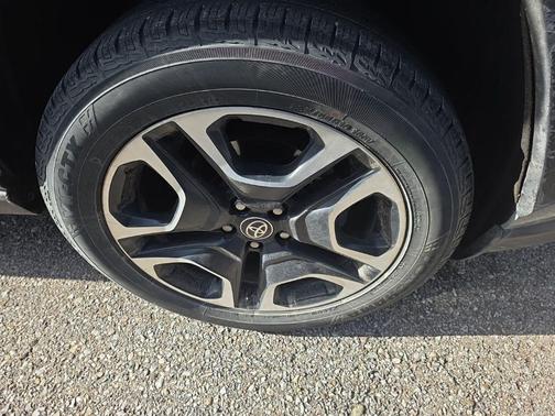 2021 Toyota RAV4 Adventure