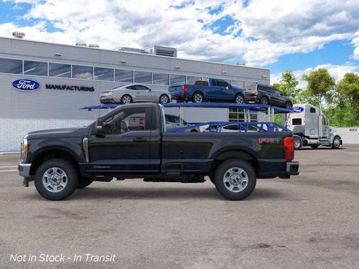 Agate Black Metallic 2026 Ford F-250 XLT