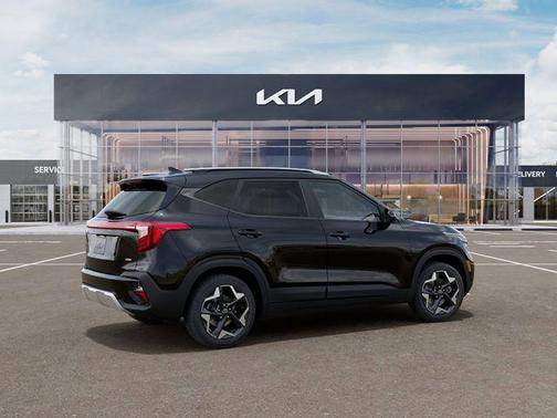 Fusion Black 2026 Kia Seltos S