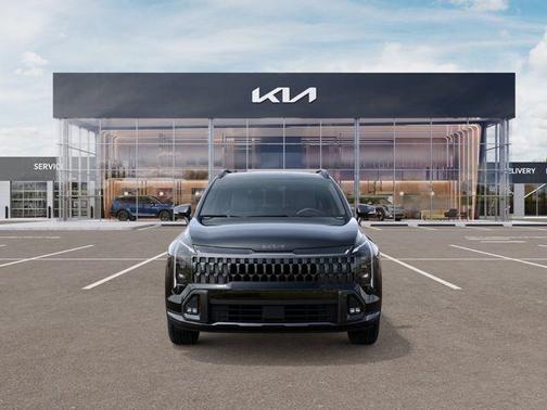 Fusion Black 2027 Kia Sportage X-Line