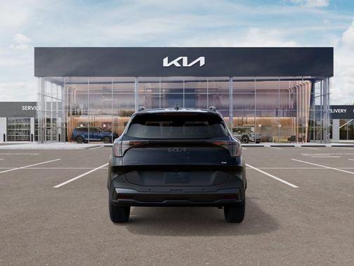 Fusion Black 2027 Kia Sportage X-Line