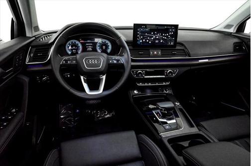 2025 Audi Q5 45 S line Premium Plus