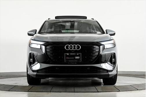 2024 Audi Q4 e-tron CERTIFIED Premium Plus/ Black Optic