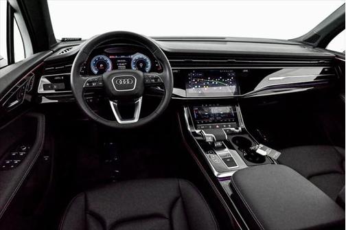 2025 Audi Q7 55 Premium Plus
