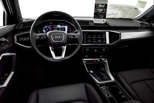 2025 Audi Q3 45 S line Premium Plus