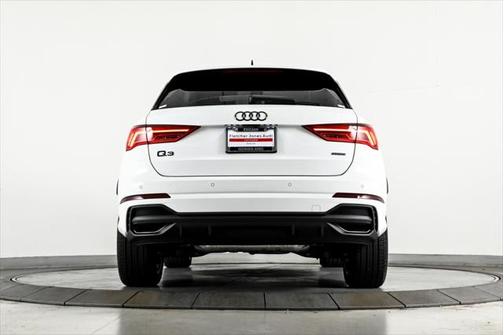 2025 Audi Q3 S line Premium 45 TFSI quattro