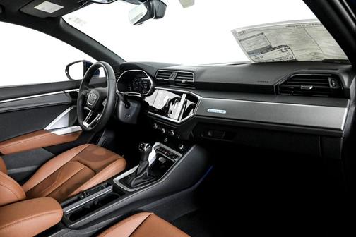 2025 Audi Q3 45 S line Premium Plus