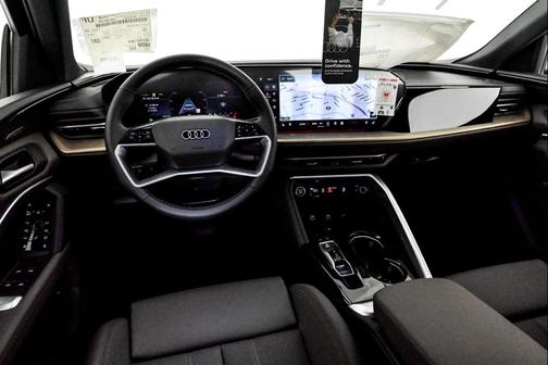 2025 Audi Q5 Premium Plus 2.0 TFSI quattro