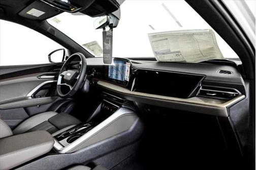 2025 Audi Q5 Premium Plus 2.0 TFSI quattro