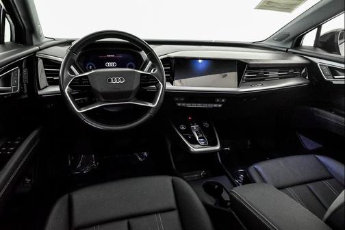 2024 Audi Q4 e-tron CERTIFIED Premium Plus/ Black Optic/ SONOS