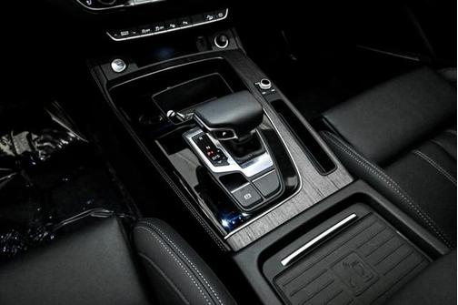 2021 Audi Q5 45 Prestige