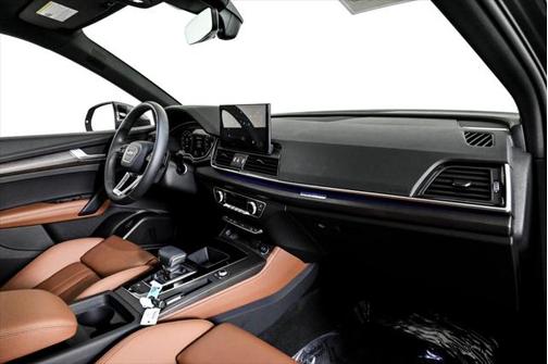 2025 Audi Q5 45 S line Premium Plus