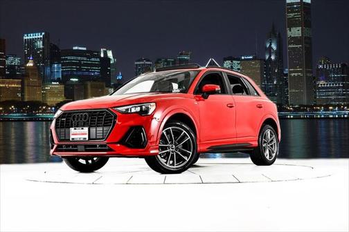 2022 Audi Q3 45 S line Premium