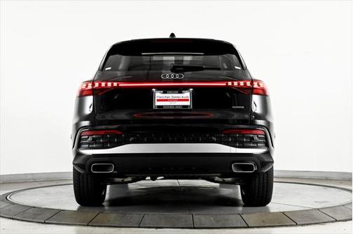 2025 Audi Q5 Premium Plus 2.0 TFSI quattro