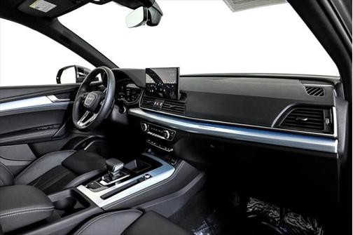 2025 Audi Q5 45 S line Premium Plus