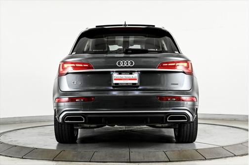 2023 Audi Q5 45 S line Premium Plus