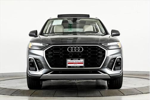 2023 Audi Q5 45 S line Premium Plus